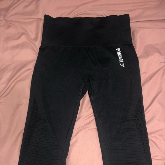 Gymshark Pants - Small cutout gymshark leggings